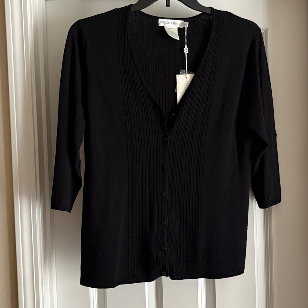 Beta’s Choice Boutique 3/4 length sleeve Cardigan Size Large NWT